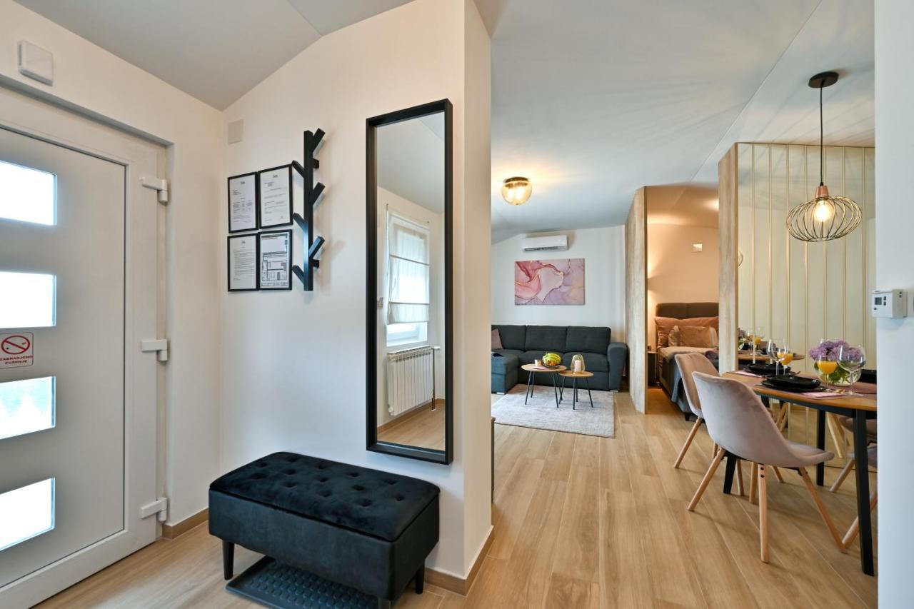 Tonka Apartment *